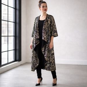 LuLaRoe Shirley Elegant Collection Black Silver & Gold Kimono Duster